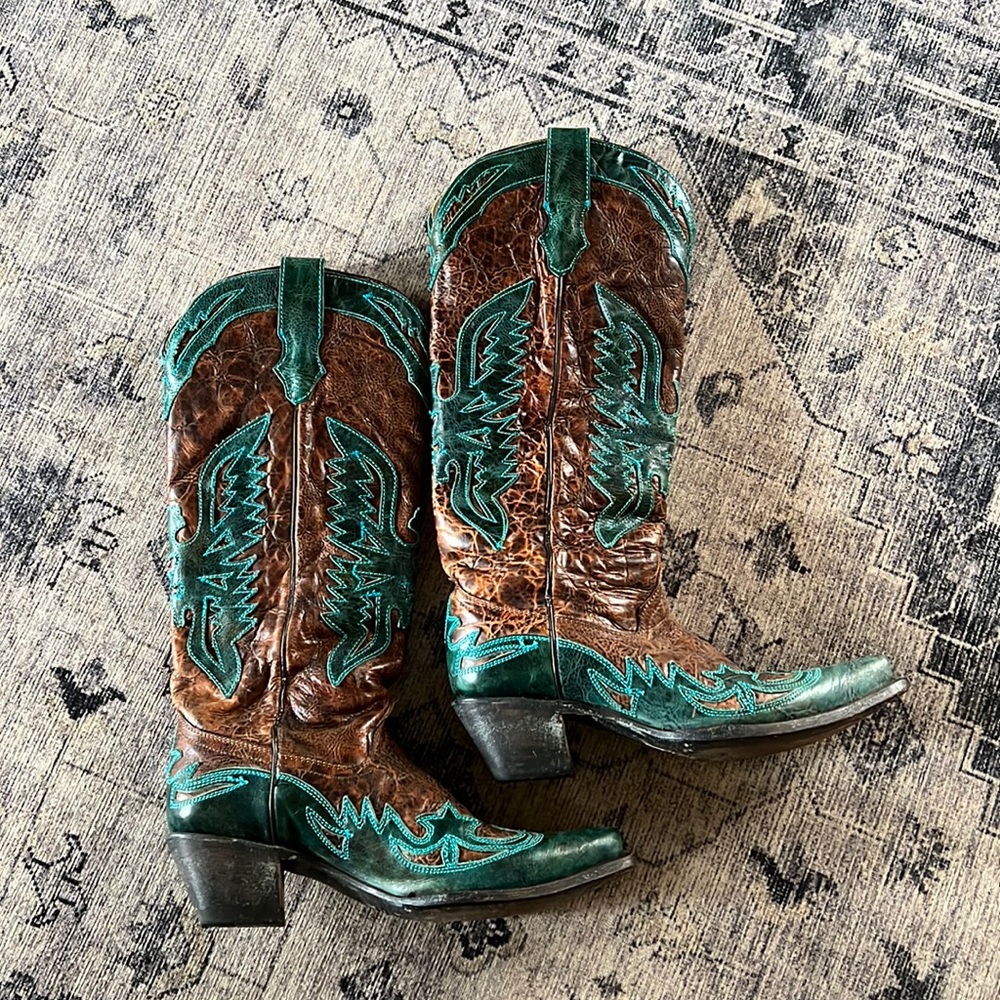 Turquoise cowgirl CORRAL boots